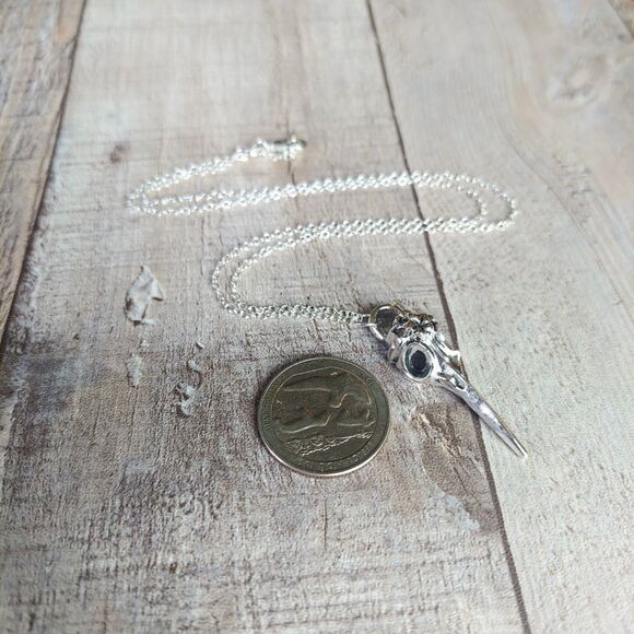 Crow Skull Necklace Halloween Necklace - Picture 3 of 3
